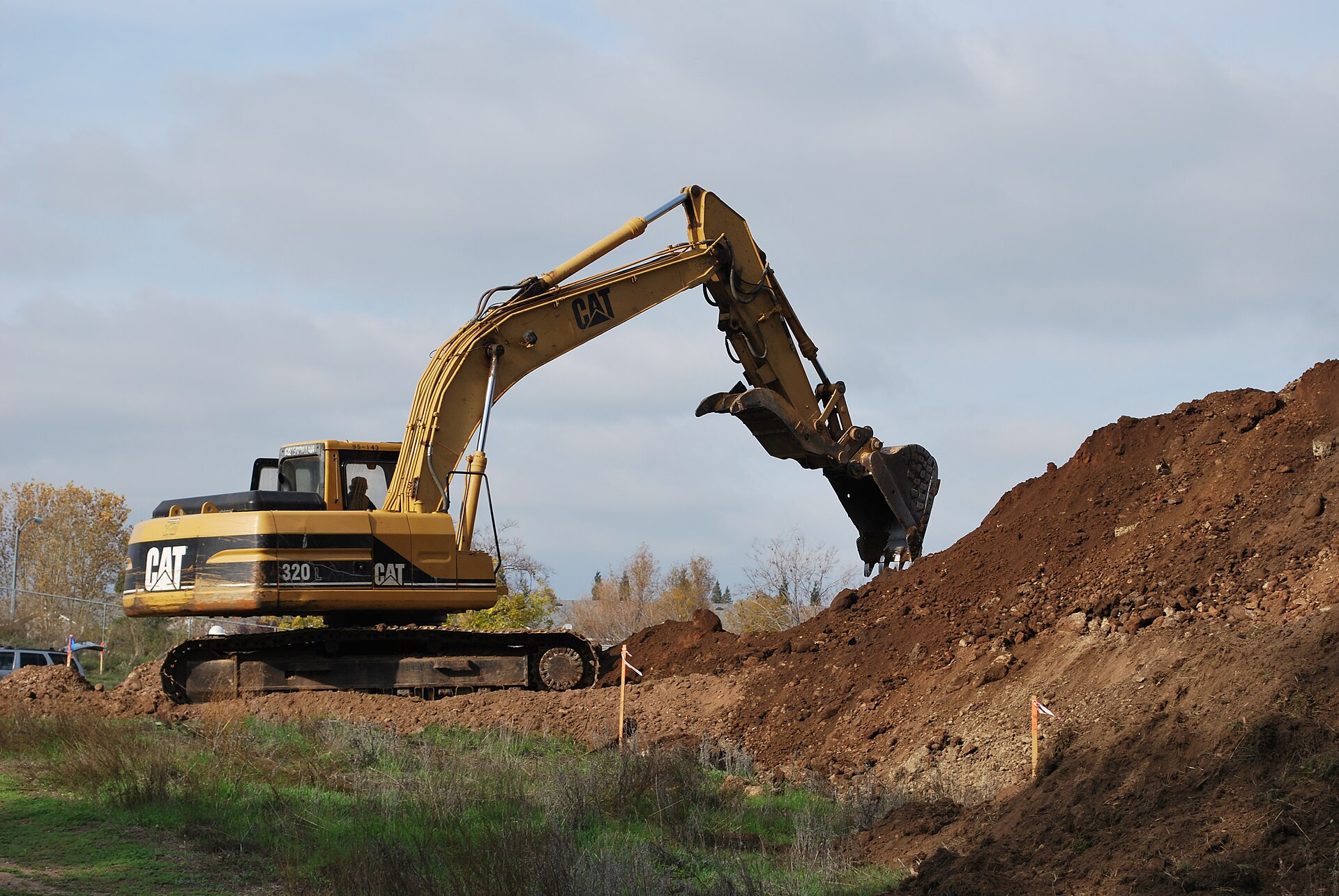 Earthmoving Equipment Rentals in El Paso